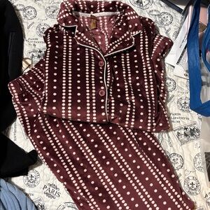 Denver Hayes Size Small Pyjamas